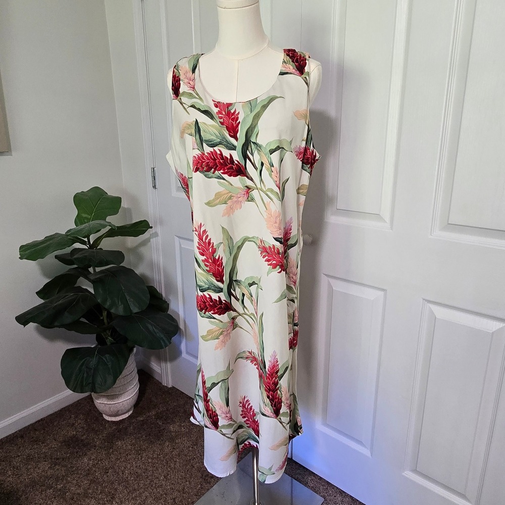 Paradise Found Maxi Dress Women 2XL White Red Ginger Floral Rayon Made in Hawaii